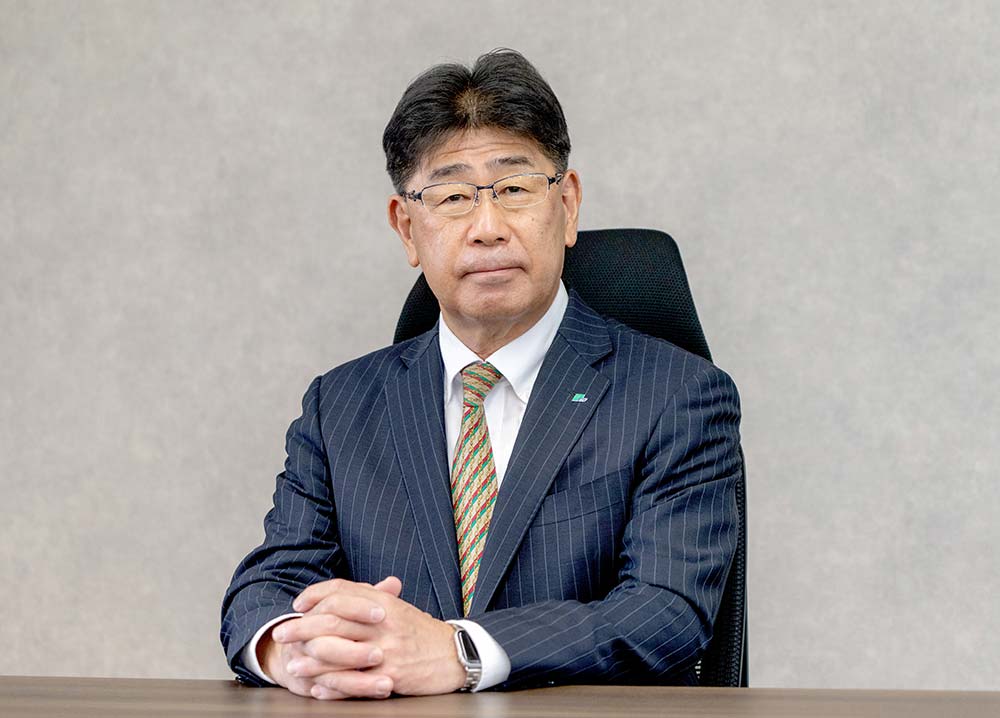 代表取締役社長　田村　欣也